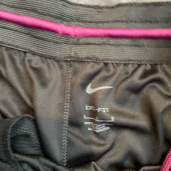 Nike Dri Fit Basketball Shorts. Black. Large. Loose Fit, At Knee. NWT - Picture 3 of 6